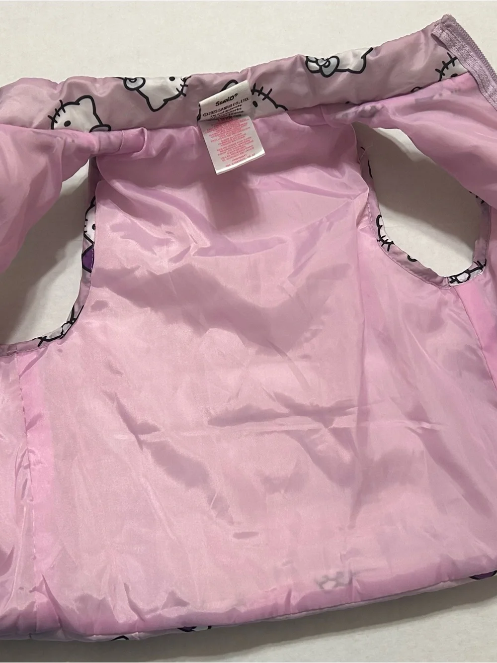 Sanrio Baby Girl 18 M Hello Kitty Pink Puffer Vest Character Zipper Pull